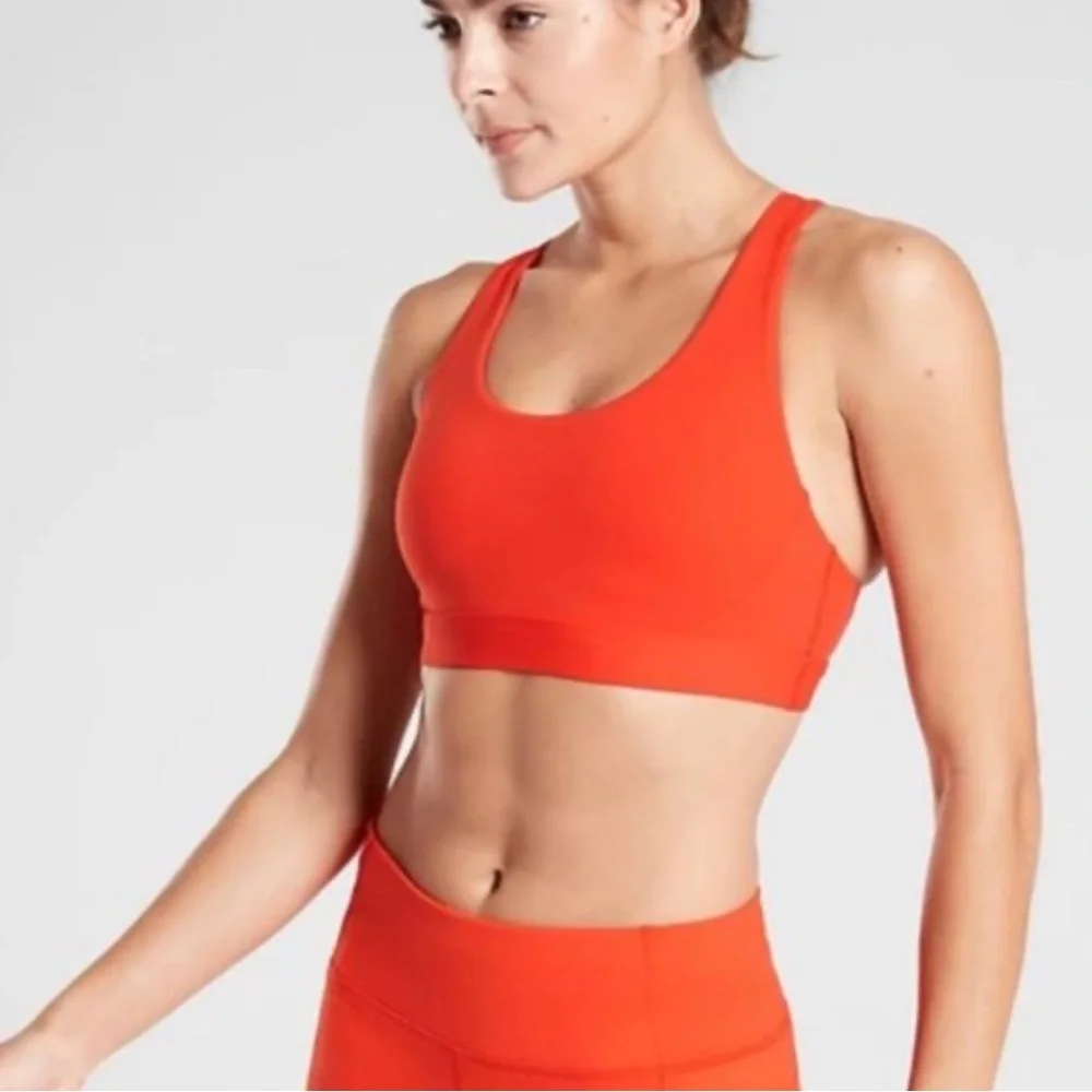 NWT Athleta Ultimate Ease Bra D/DD - Picture 1 of 3